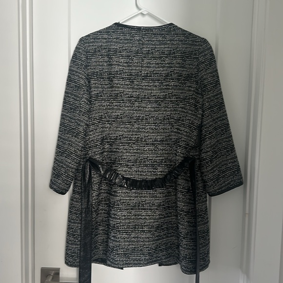 Cache luxe black jacket - Picture 5 of 7